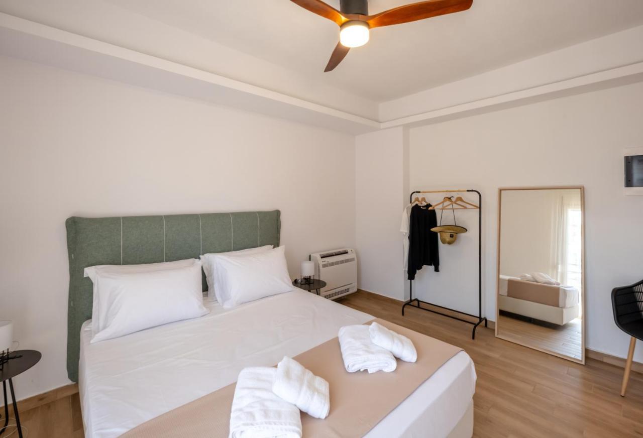Aiora By Kottas Aparthotel *
