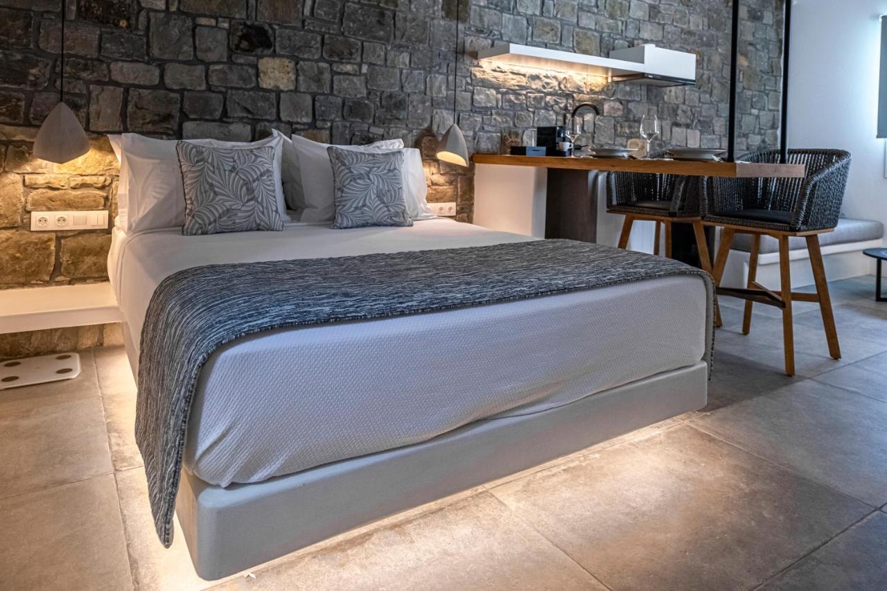 Aparthotel Manesis