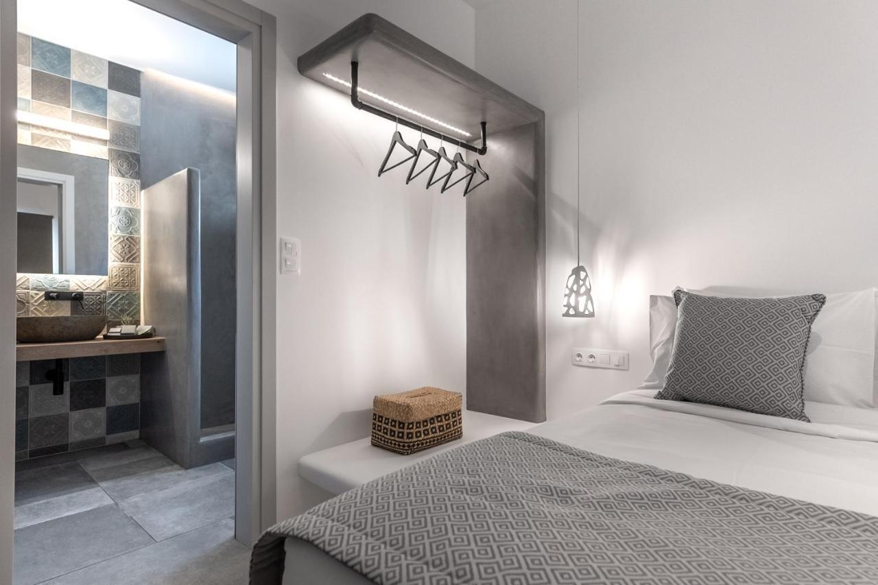 Aparthotel Manesis Pollonia