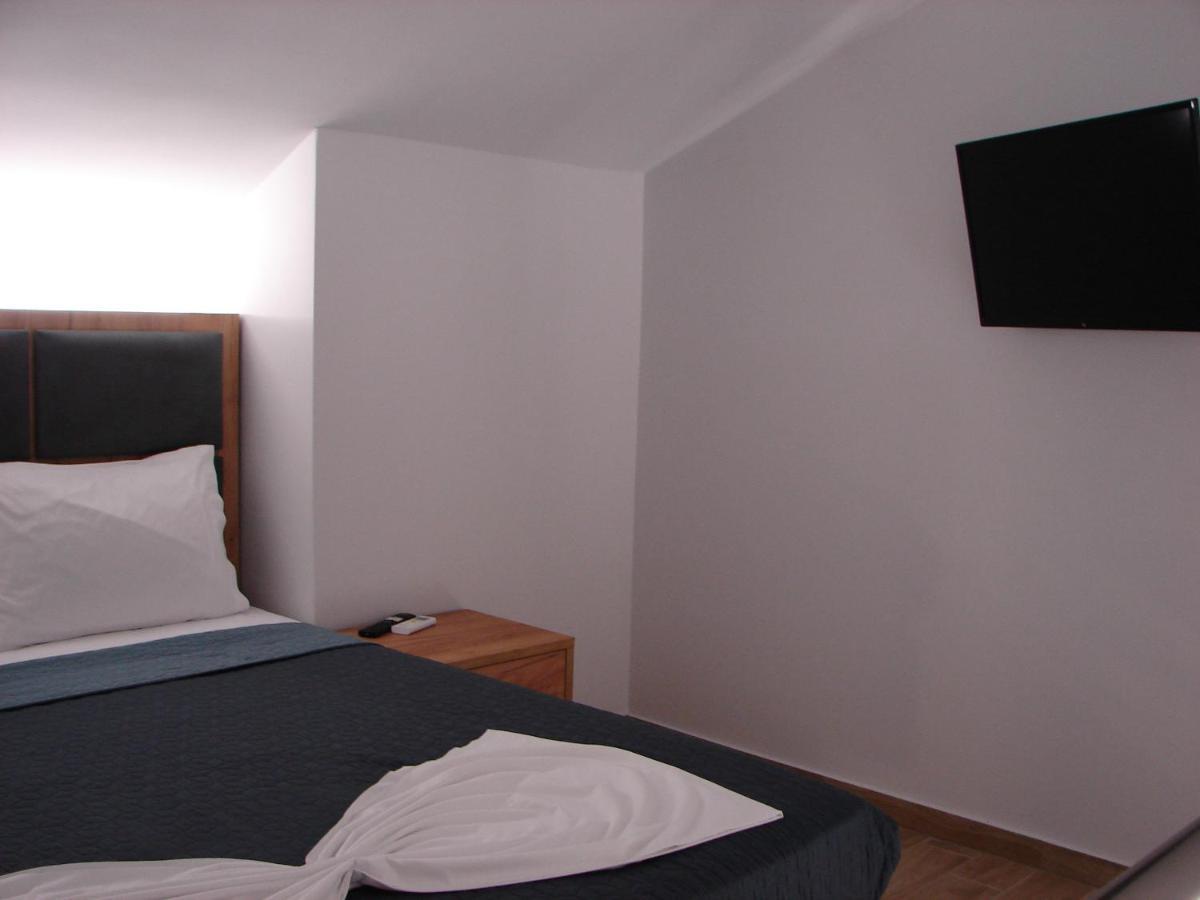 Four Reasons Aparthotel *