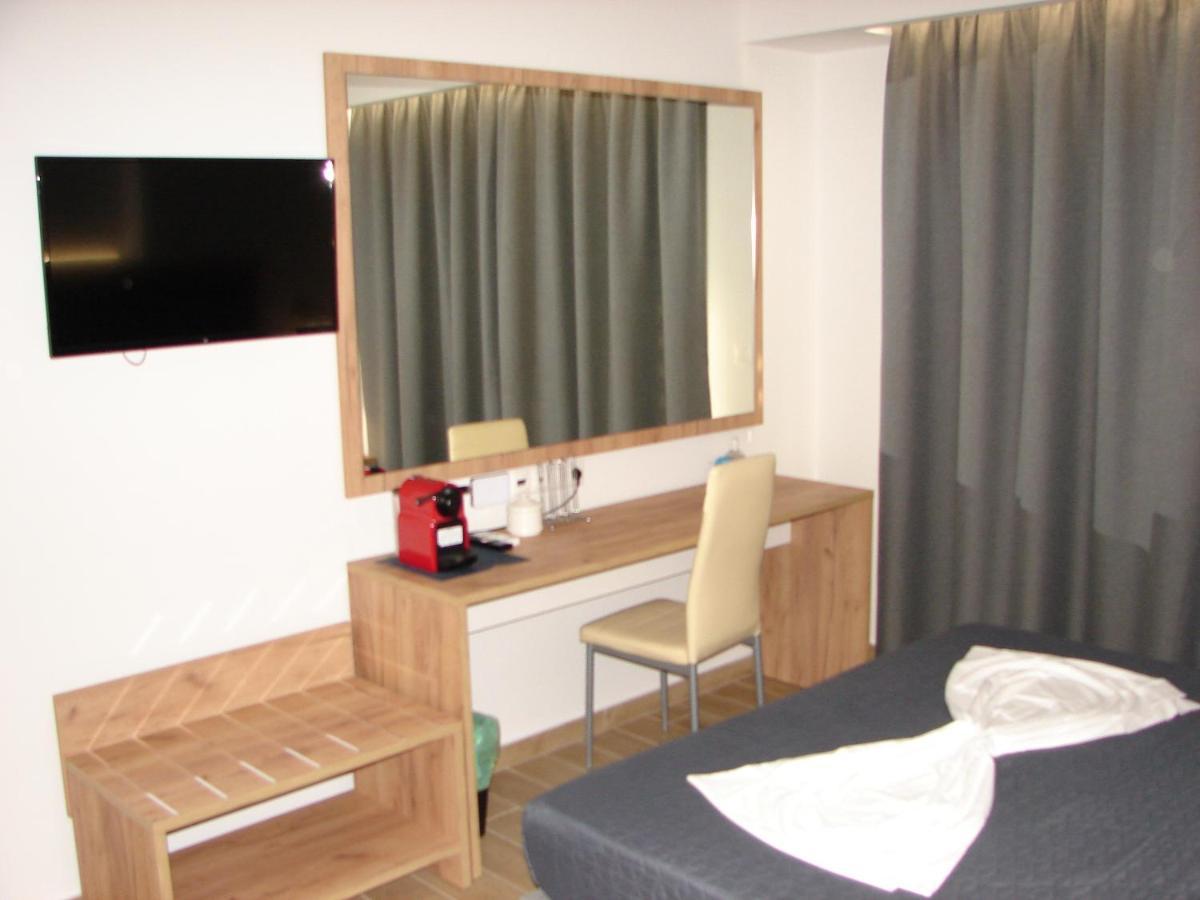 Aparthotel Four Reasons Paralia Katerinis