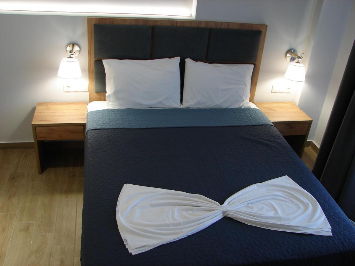 Four Reasons Aparthotel Paralia Katerinis