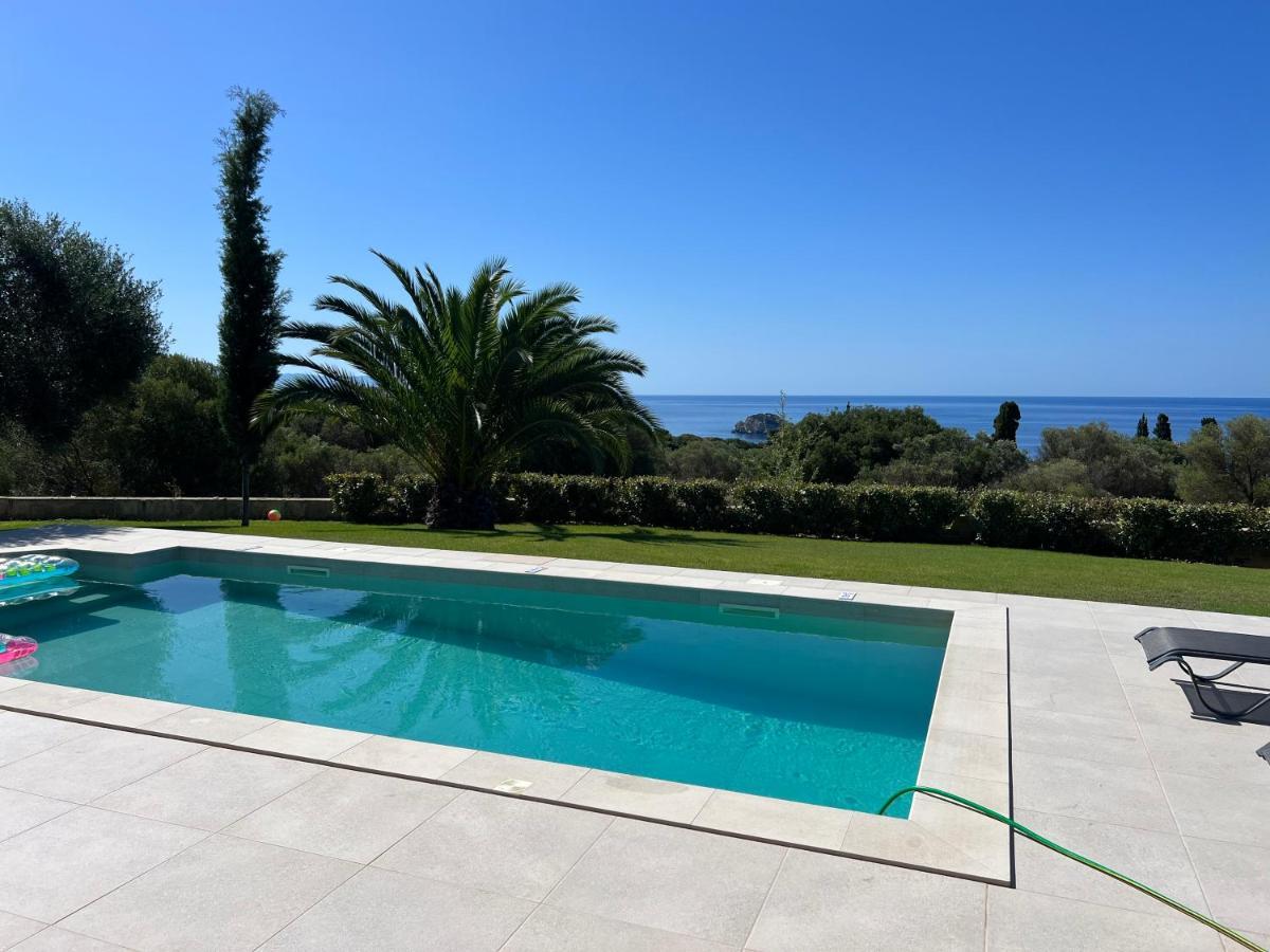 Avithos Blue Villa