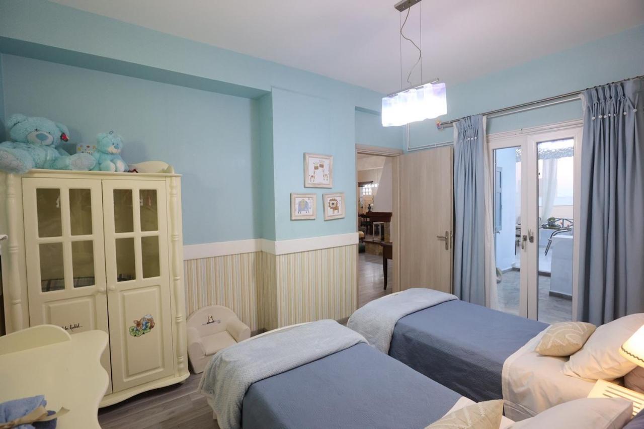 With Stunning View - Syros Holiday home *