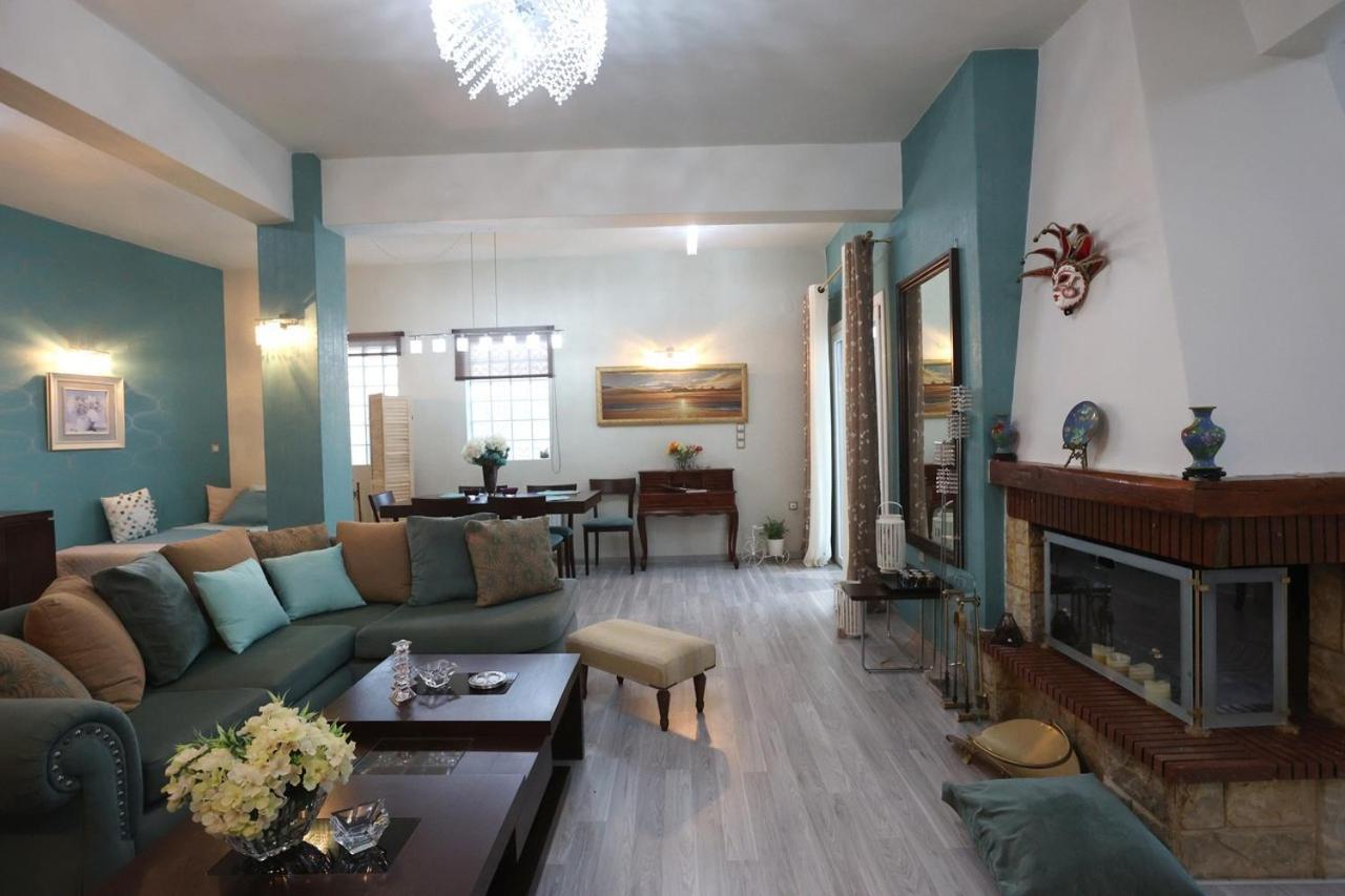 With Stunning View - Syros Holiday home
