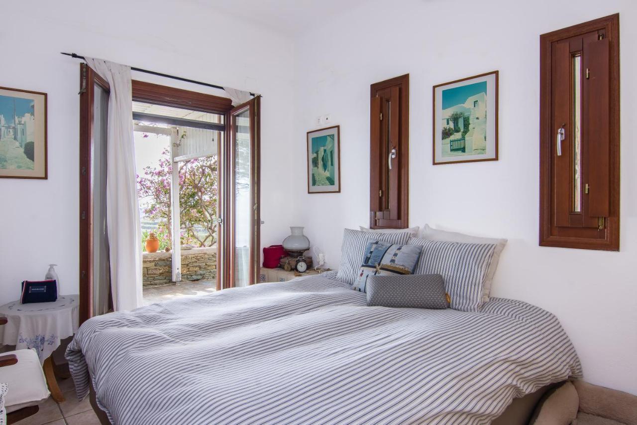 Domitilla Apollonia (Sifnos)