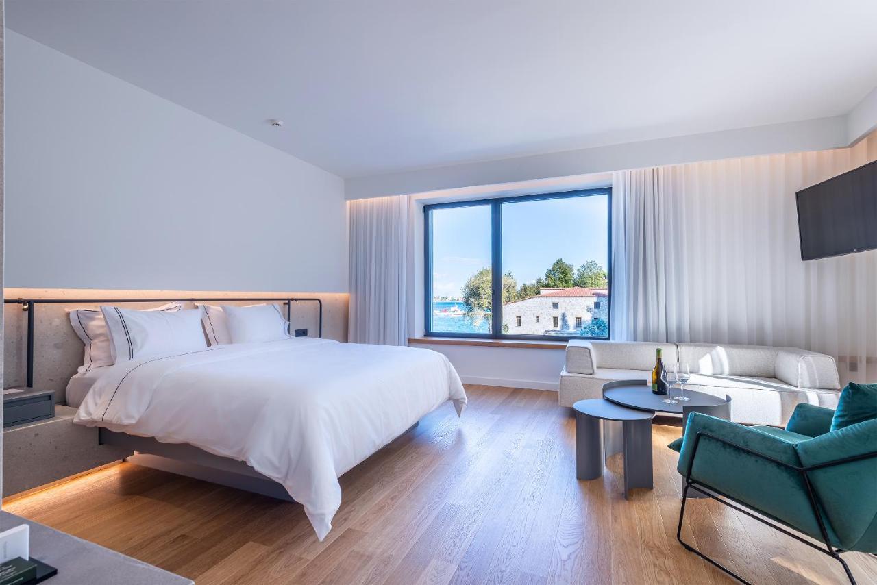 Amario Hotel Aigio