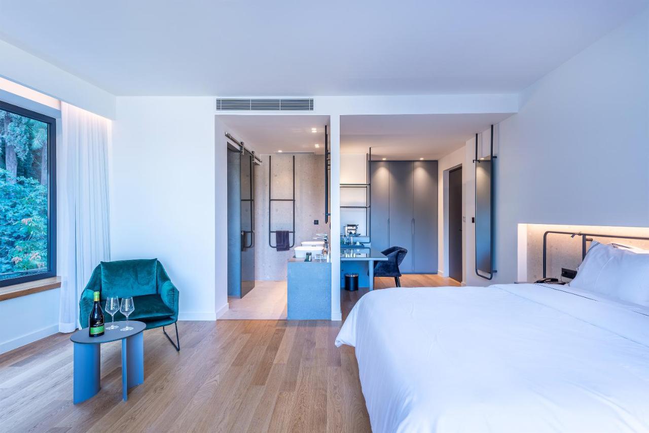 Hotel Amario Aigio