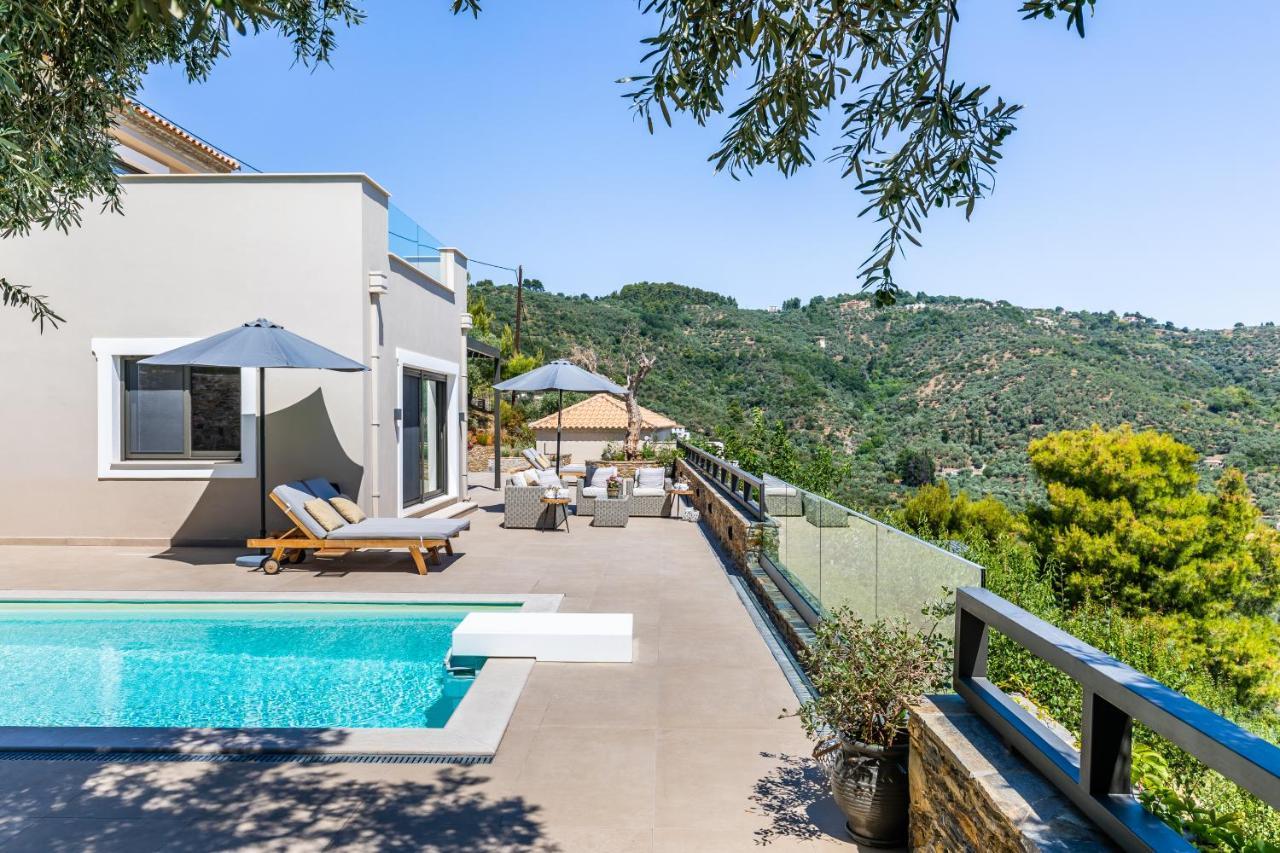Antigone Luxury Retreat Villa *