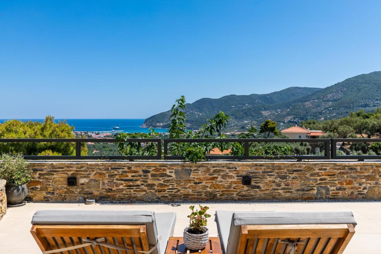 Antigone Luxury Retreat