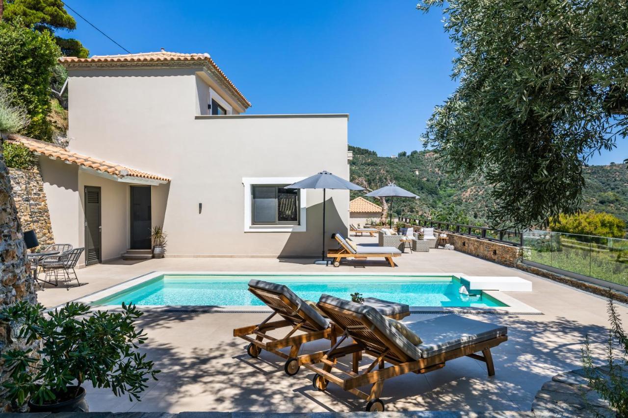 Antigone Luxury Retreat Villa *