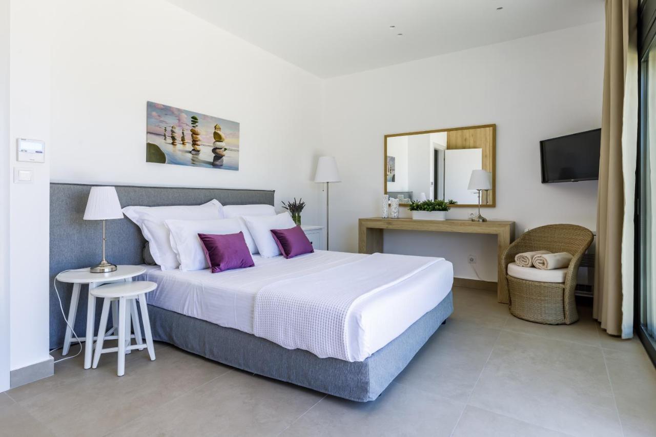 Villa Antigone Luxury Retreat