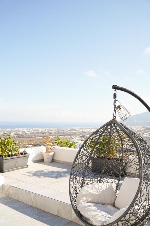 Sunstone * Fira (Santorini)