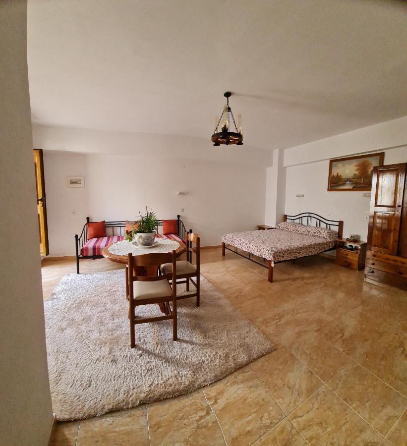 Apartment Center
