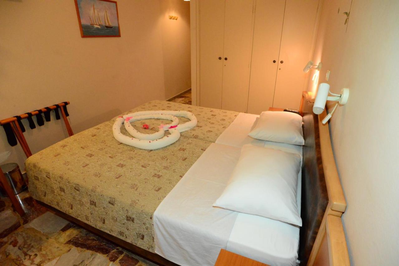Sappho Hotel 2*