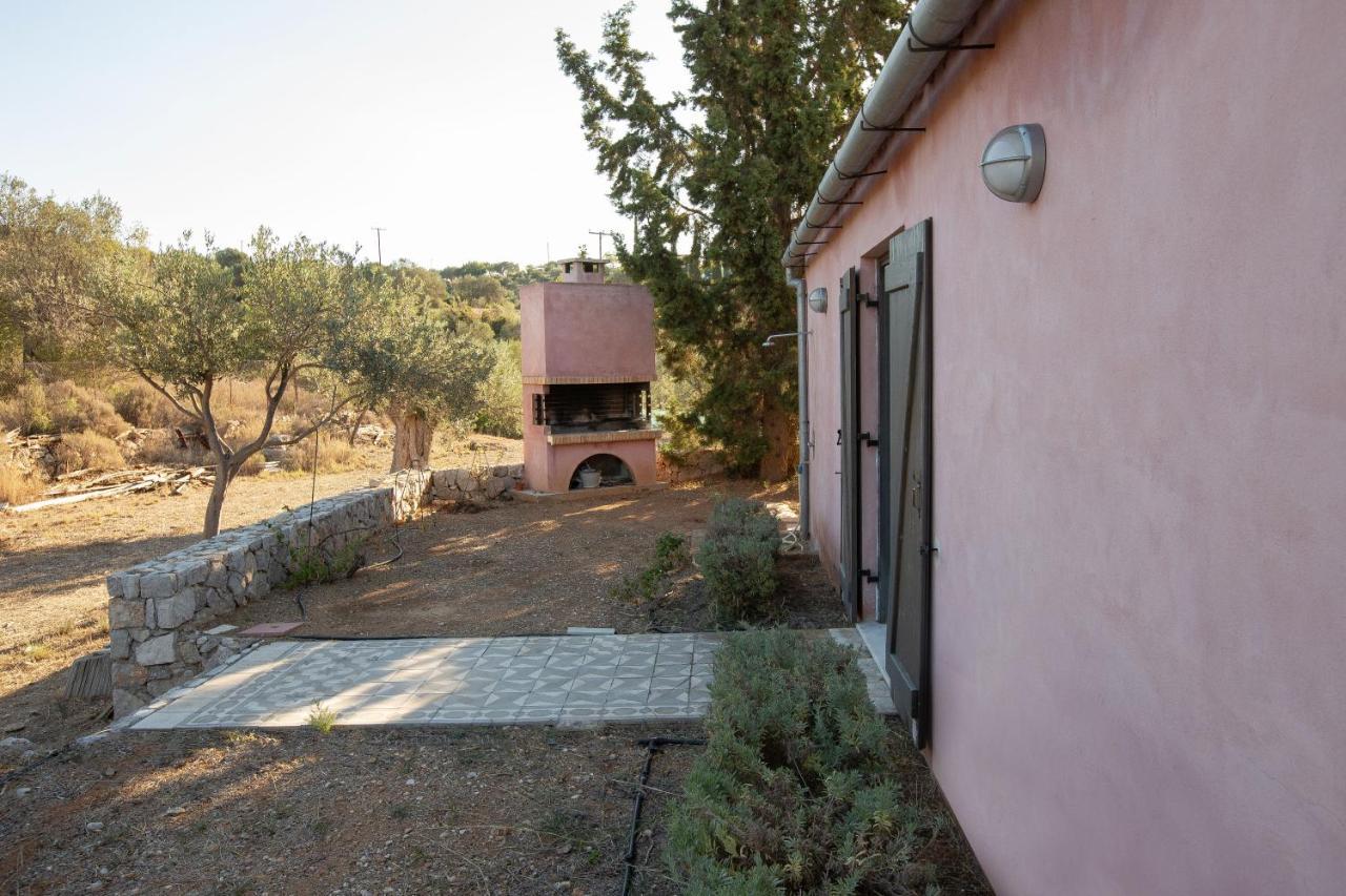 Roxanne's Olive Grove House Holiday home *