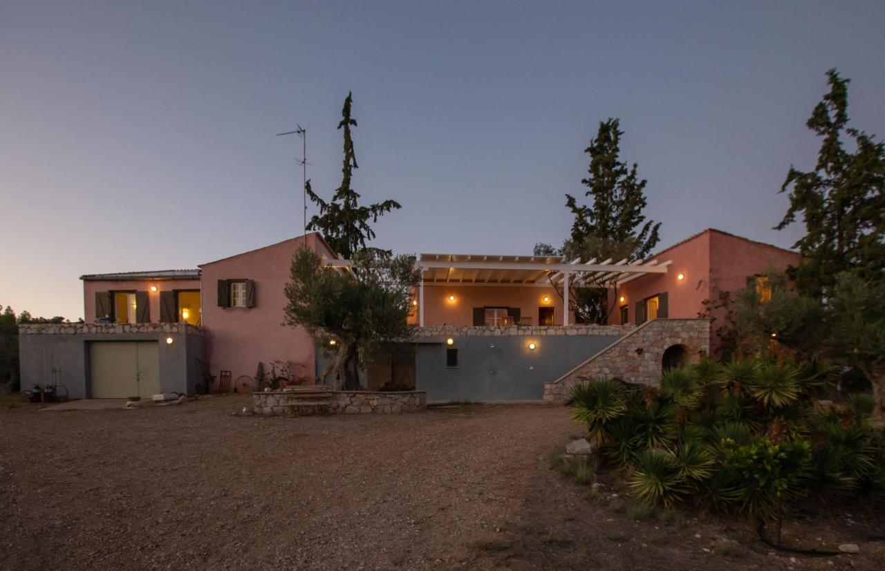 Roxanne's Olive Grove House * Kranidi