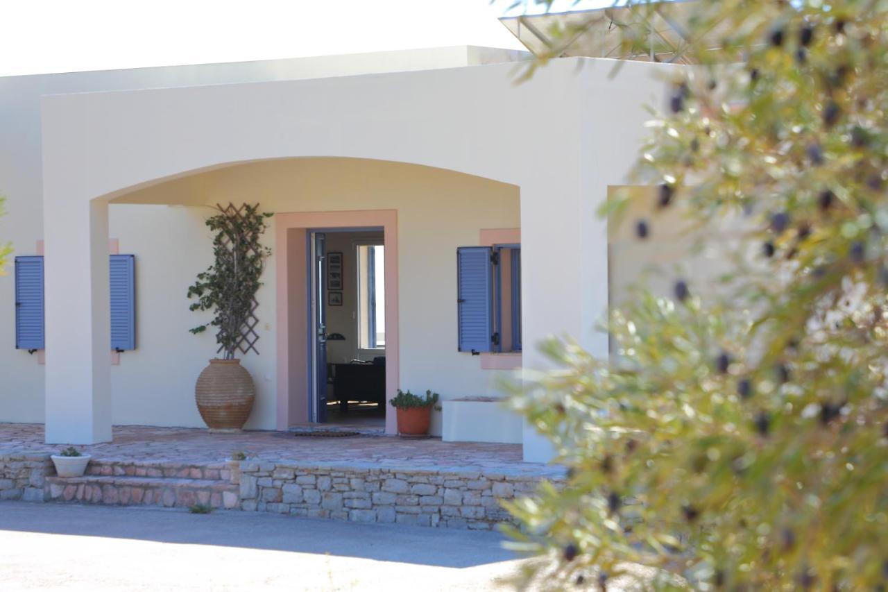 Villa Spilies - Kythoikies Houses