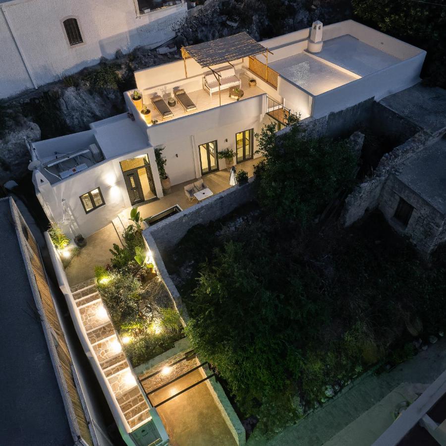 Icos Hersonissos (Crete)