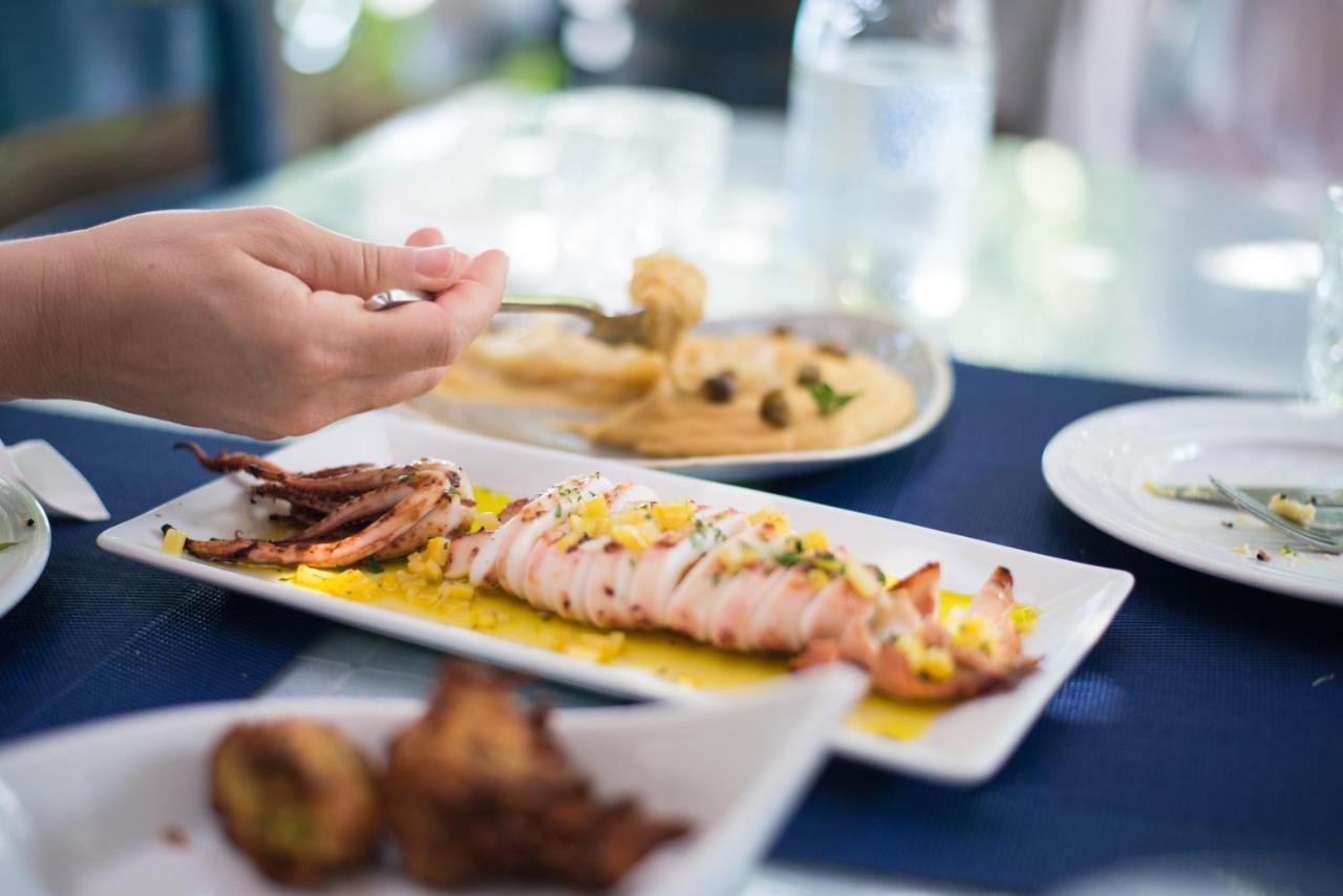 Poseidon Blue Gastronomy Hotel 2*