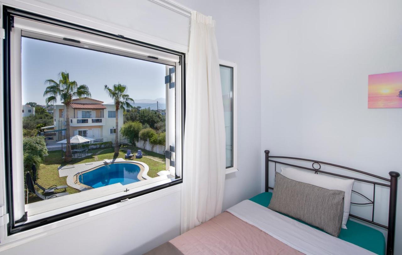 Holiday home Ifigeneia Private Hot Tub *