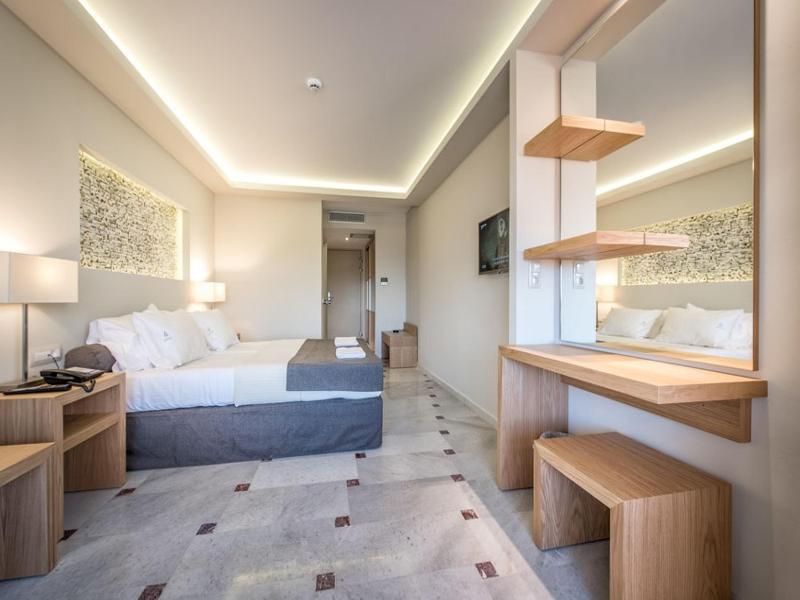 Hotel Mediterranee Planos (Zakynthos)