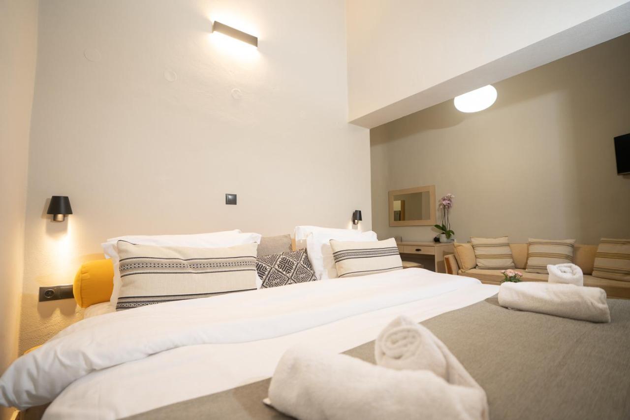 Zoe Seaside Hotel