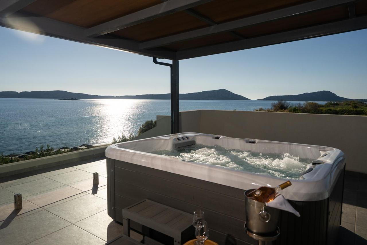 Zoe Seaside 4* Gialova