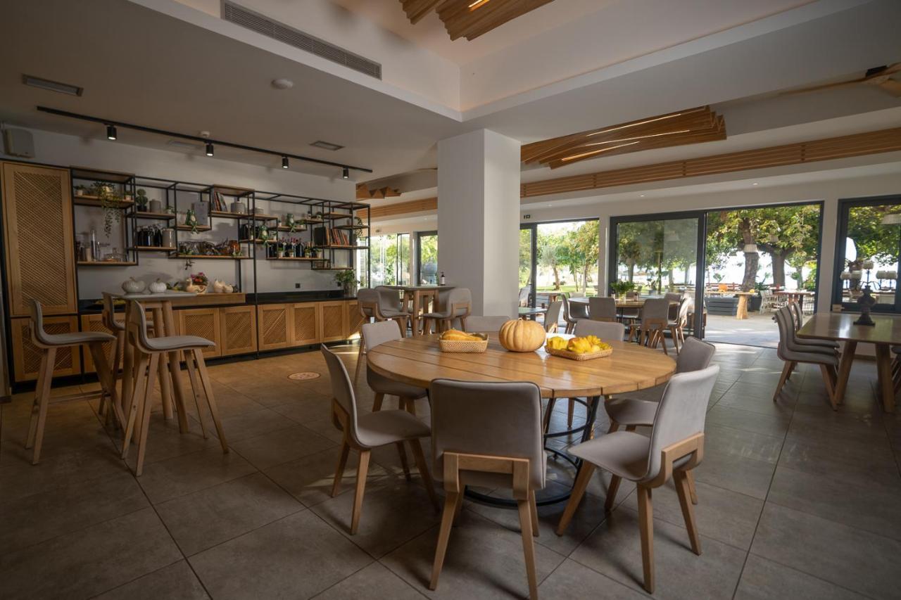 Zoe Seaside Hotel