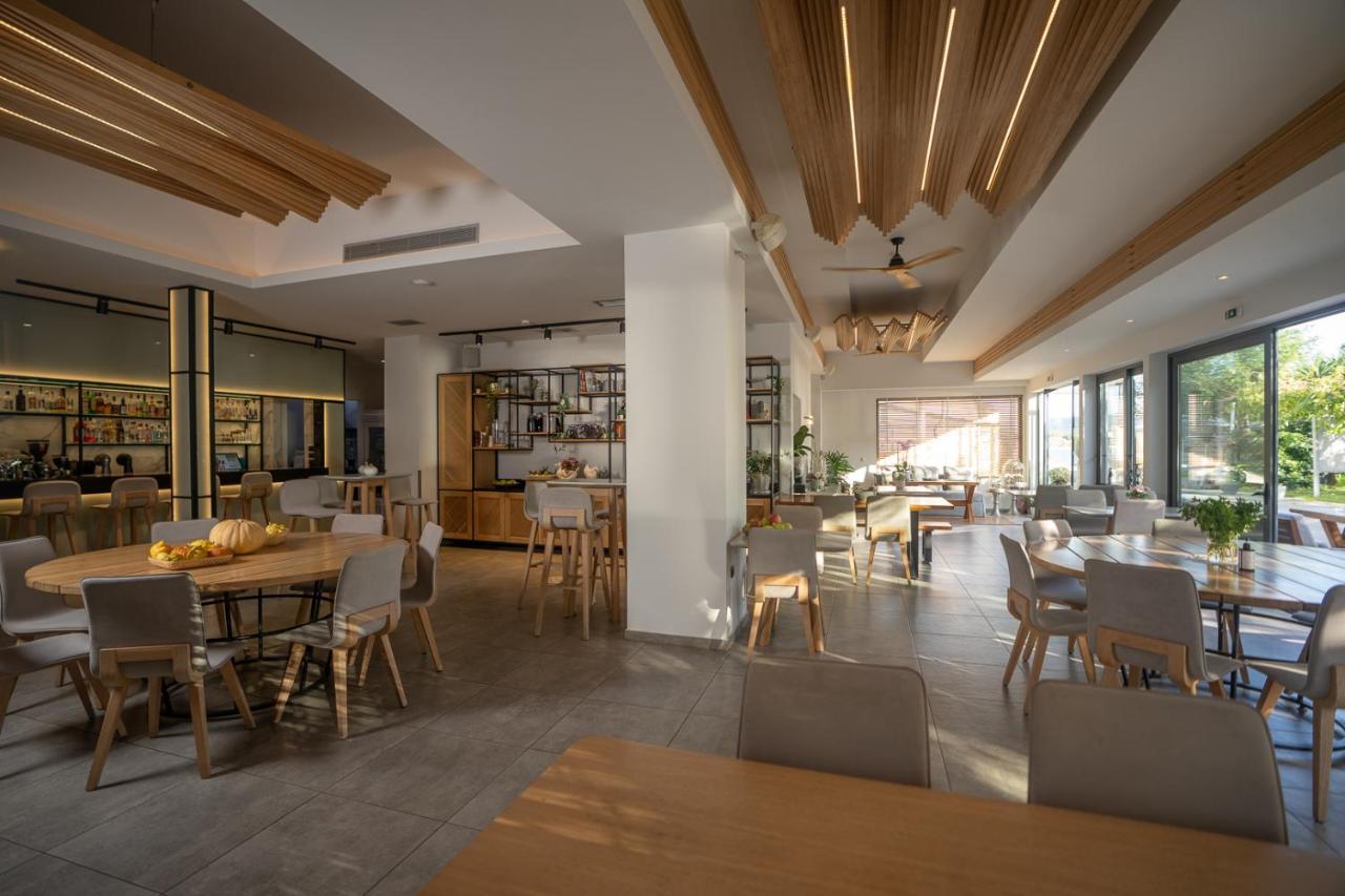 Zoe Seaside Hotel