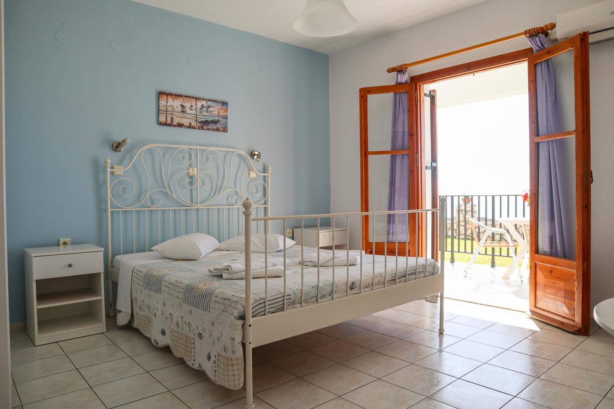 Spyridoula Aparthotel 3*