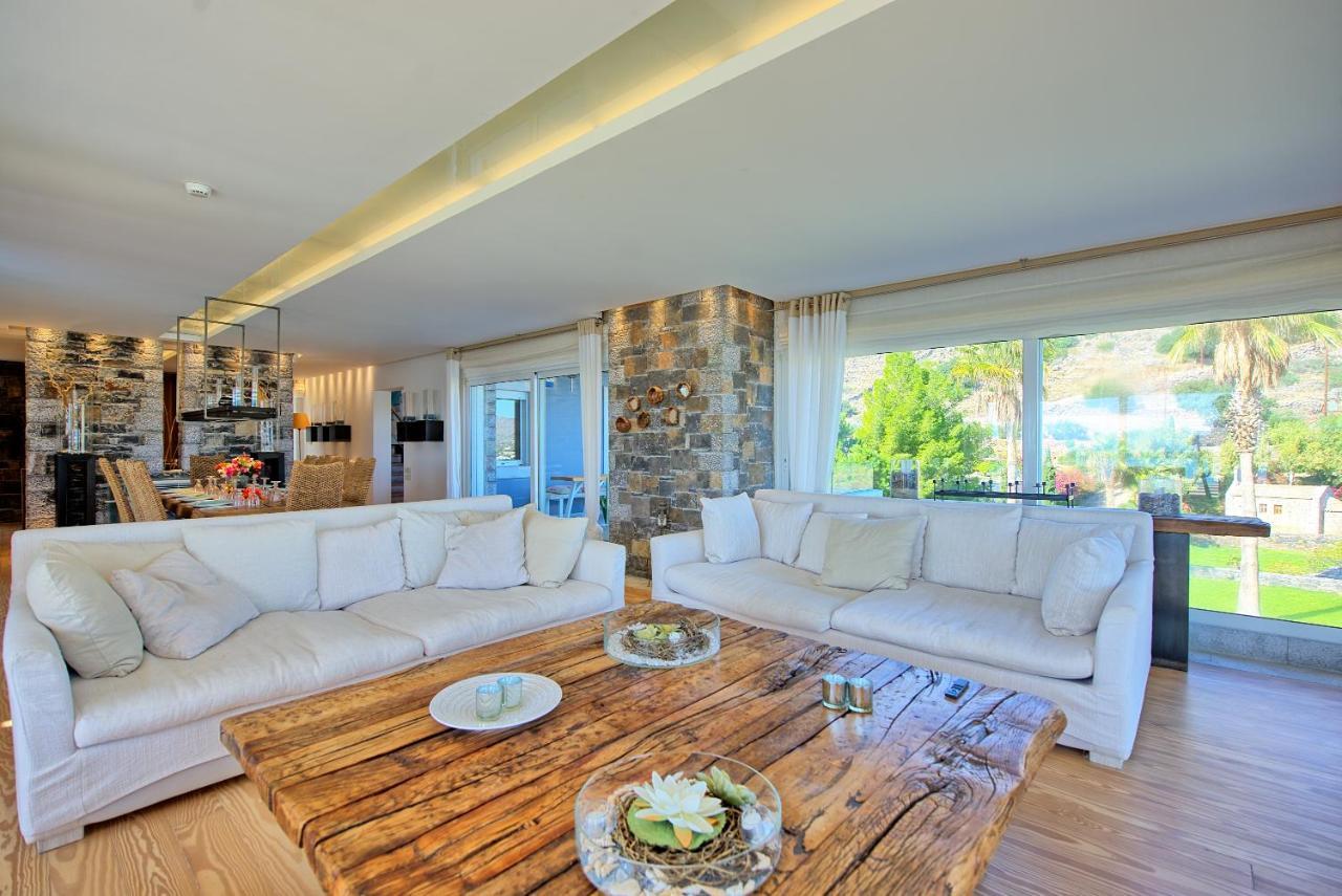Marina By Posarellivillas Villa