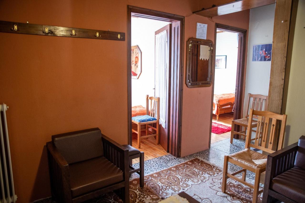 Guest house Mprizis *