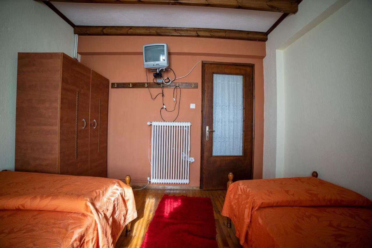 Mprizis Guest house *