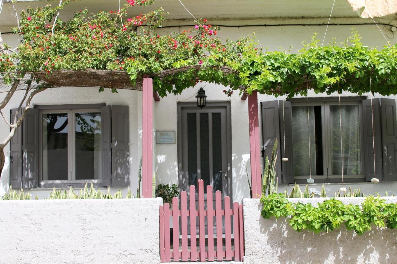 Ostria Apartment