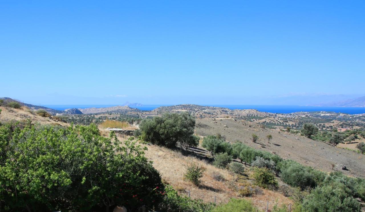 Listaros Villas *