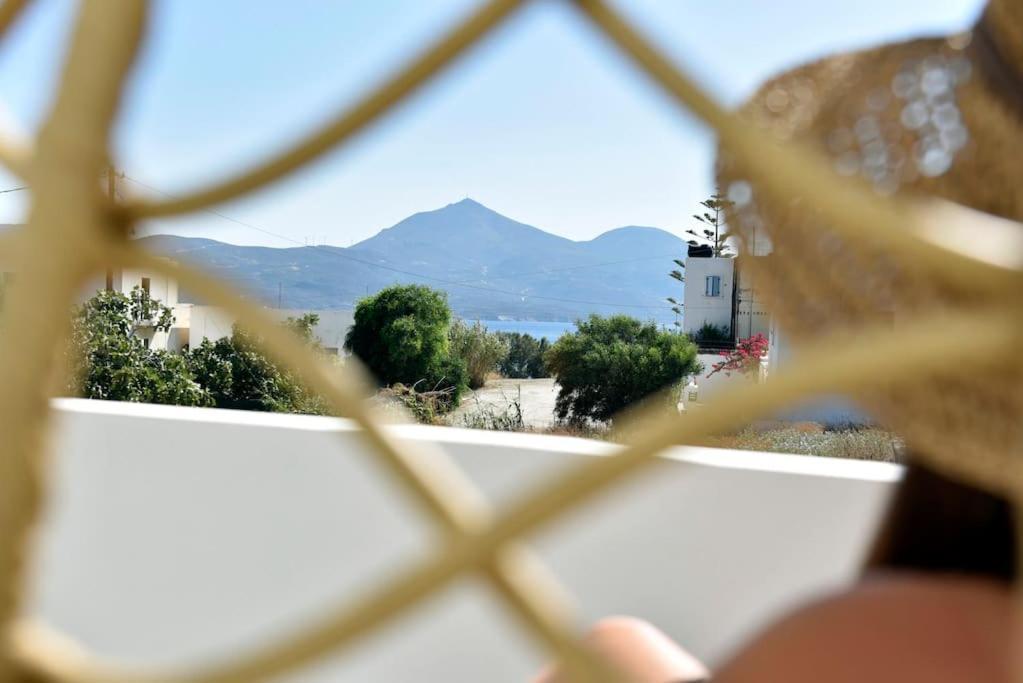 Kryni Deluxe * Adamantas (Milos)