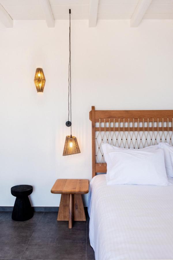 Nautilus Serifos Aparthotel *