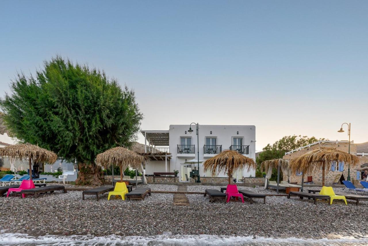 Uno Beachfront *