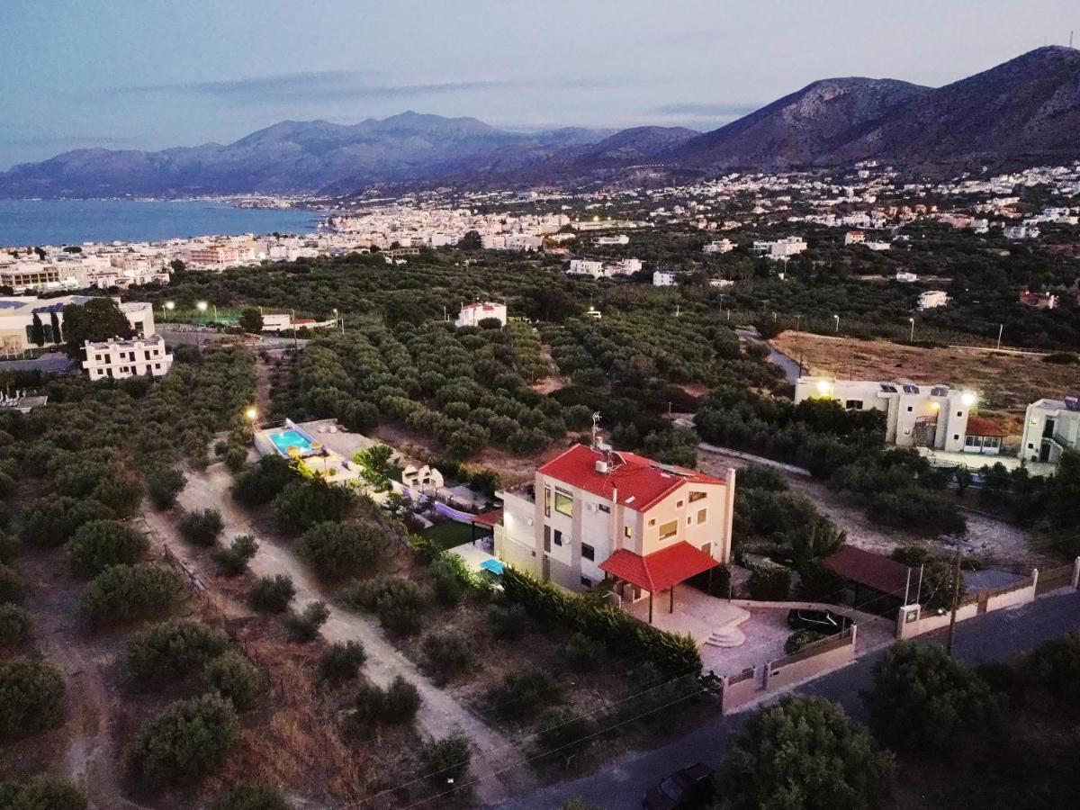 Holiday home Villabayviewcrete *