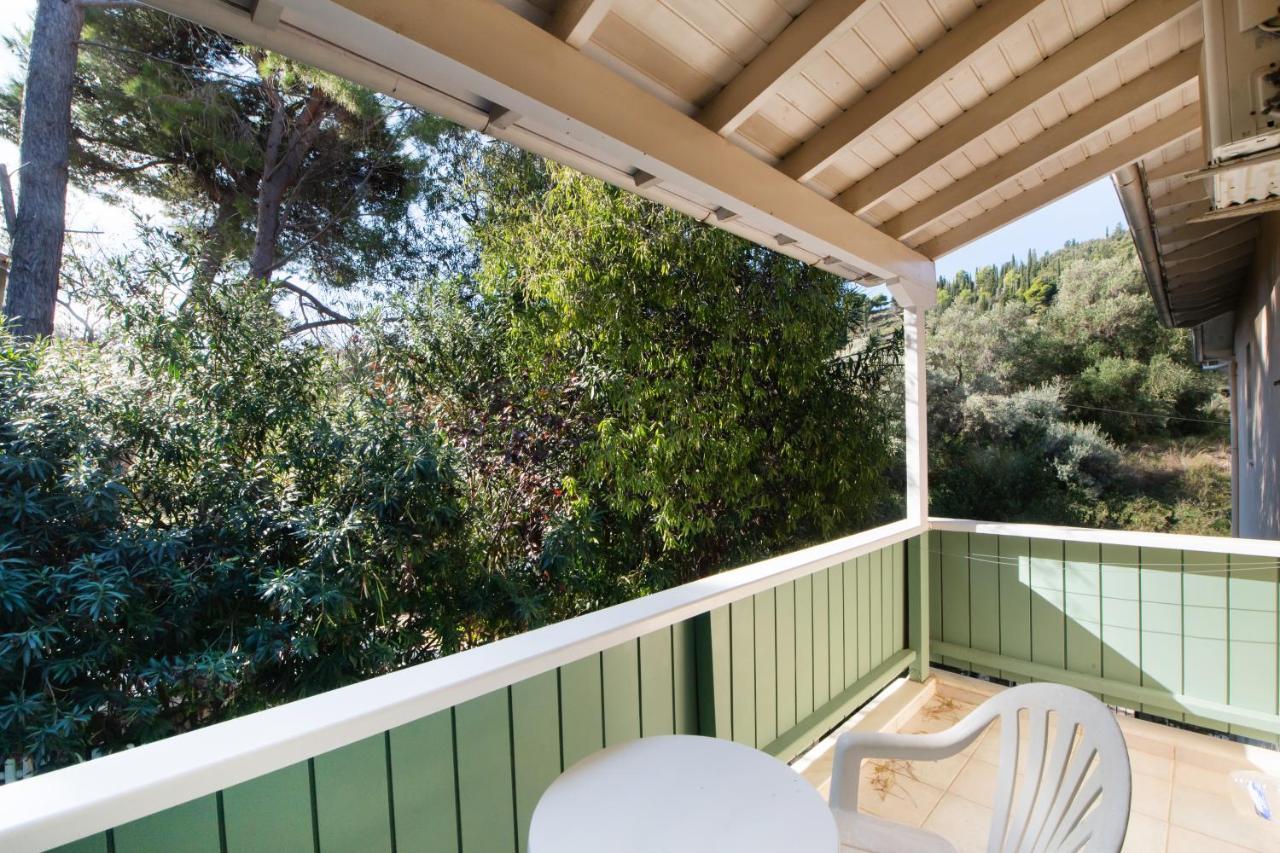 Olive Tree Hotel 2*