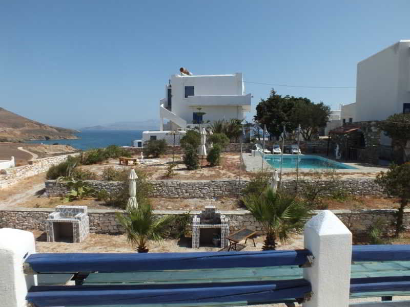 Piliouris