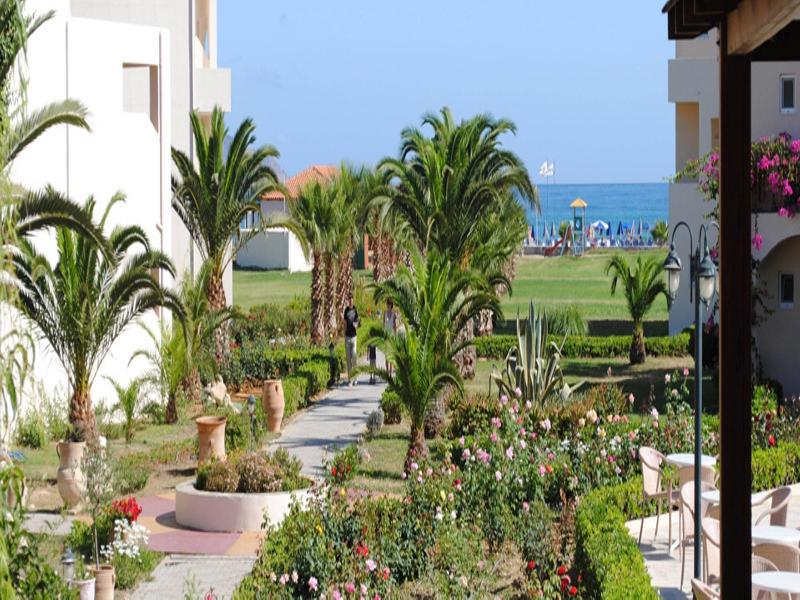 Aparthotel Delfina Boutique 4*