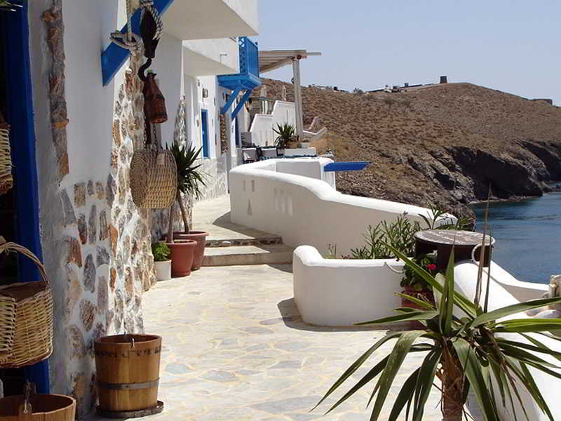 Akti 3*