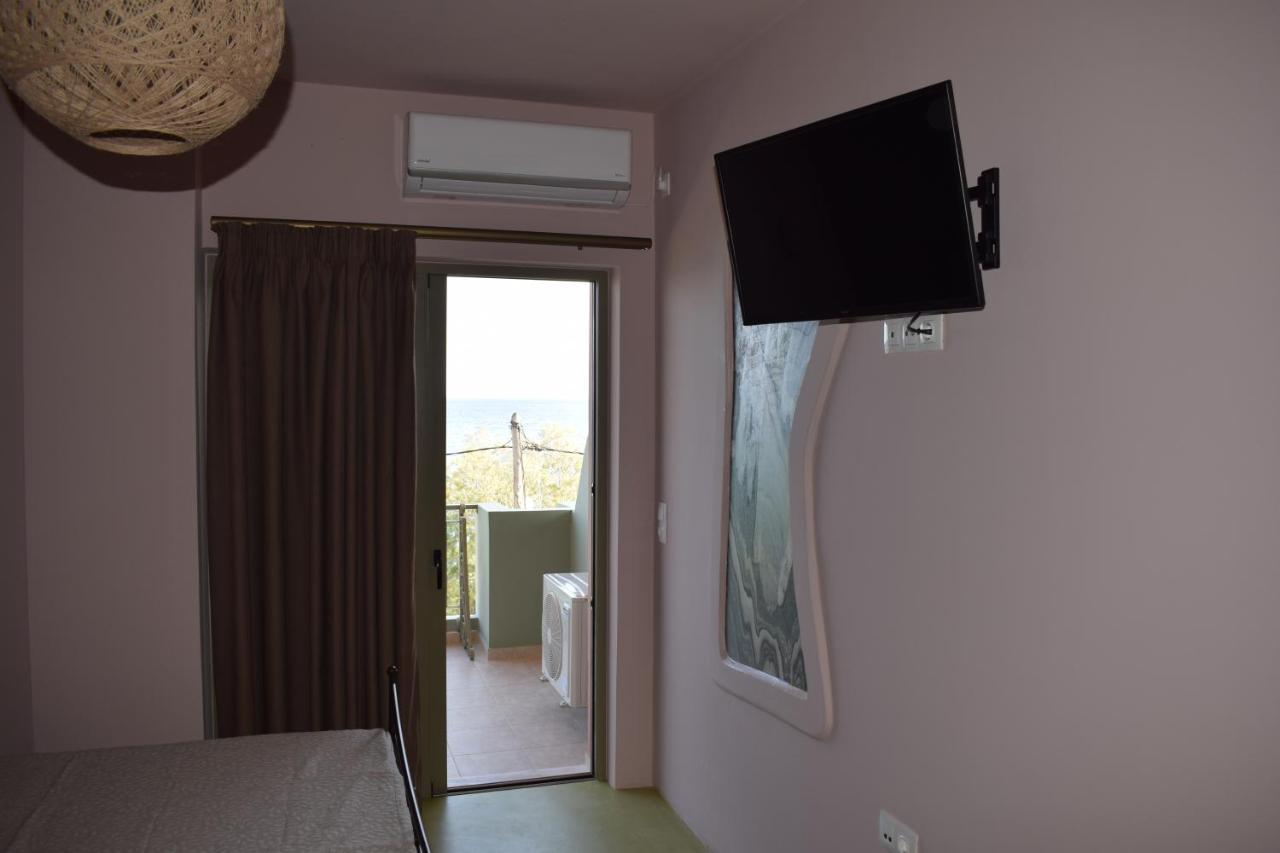 αιγιαλίς - πολυτελη διαμερισματα Aparthotel Karystos (Evia)