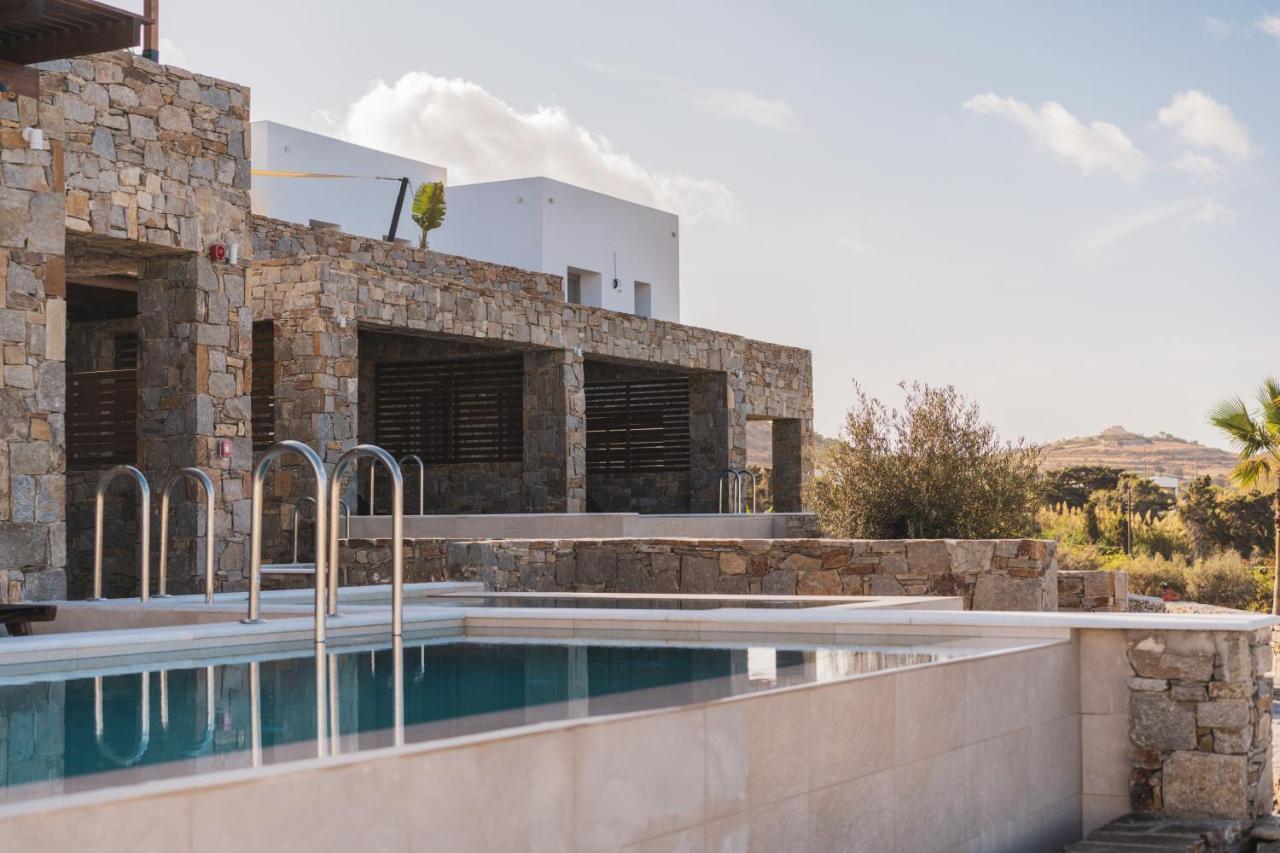Kouros Blanc & Hotel 5*
