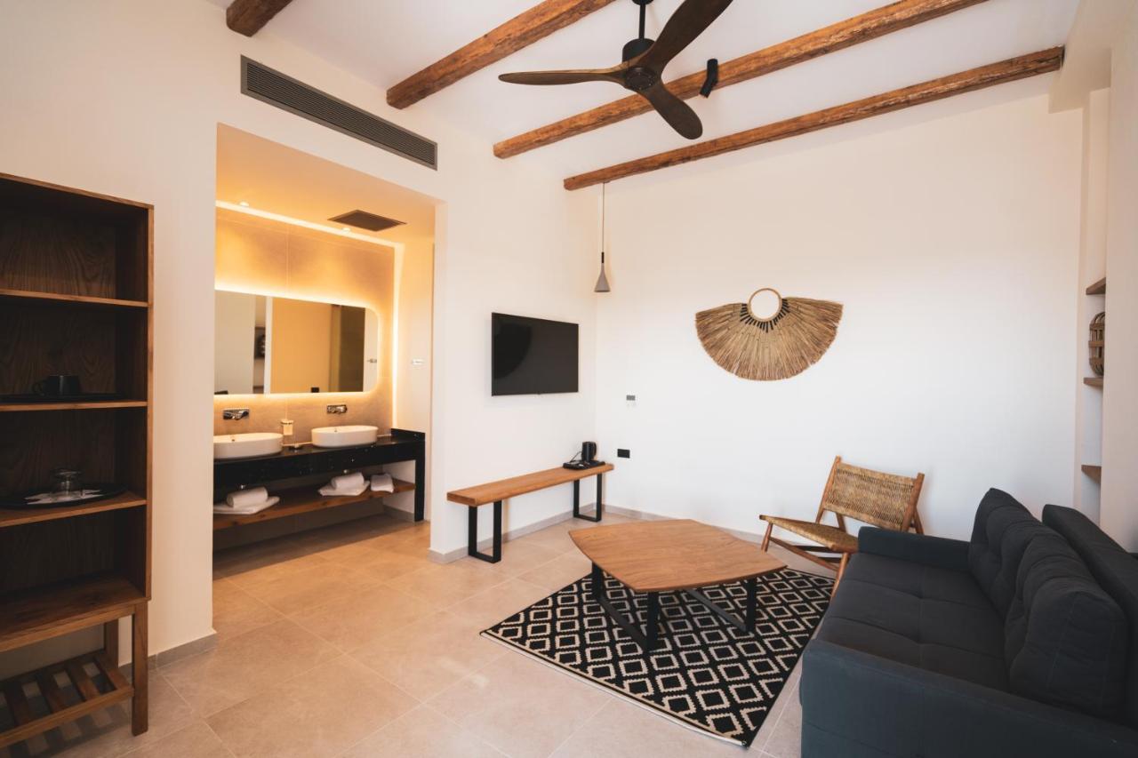 Hotel Kouros Blanc &