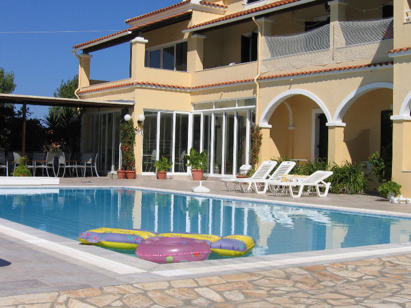 Katerina Pool Apartment
