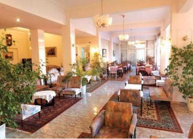 Hotel Nireus Nea Makri