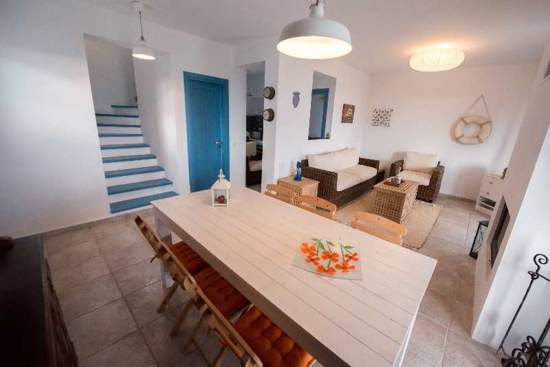 Aloustina Hotel Lachania (Rhodes)